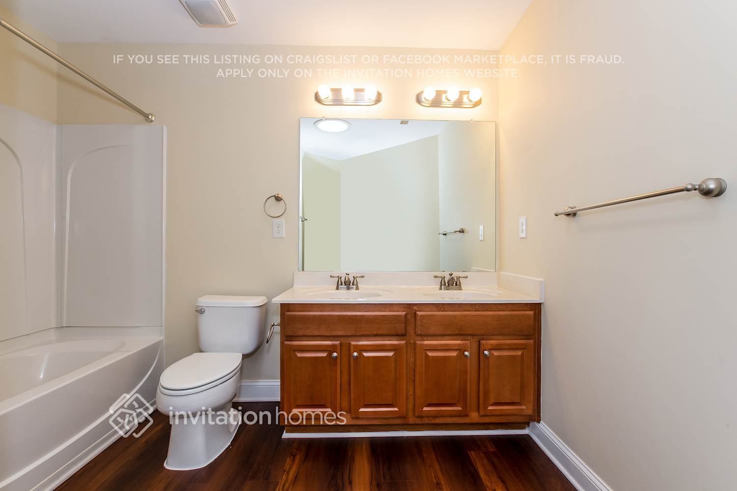 Building Photo - 112 Waterlynn Club Dr