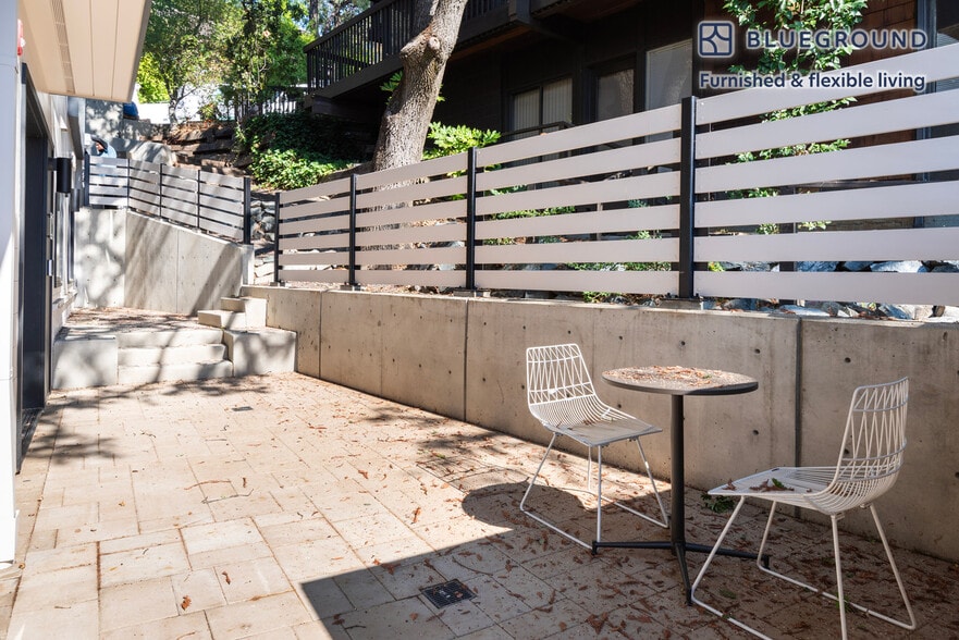 Building Photo - 3742 Mount Diablo Blvd