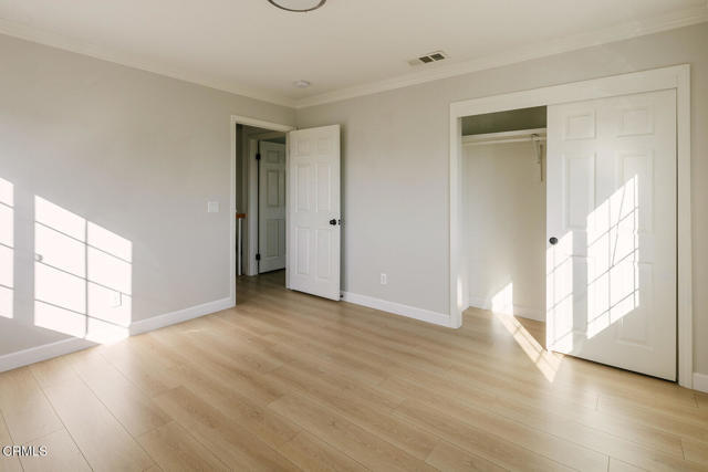 Building Photo - 2409 Olive Ave