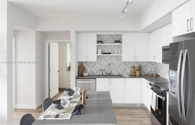 Building Photo - 5225 NW 85th Ave