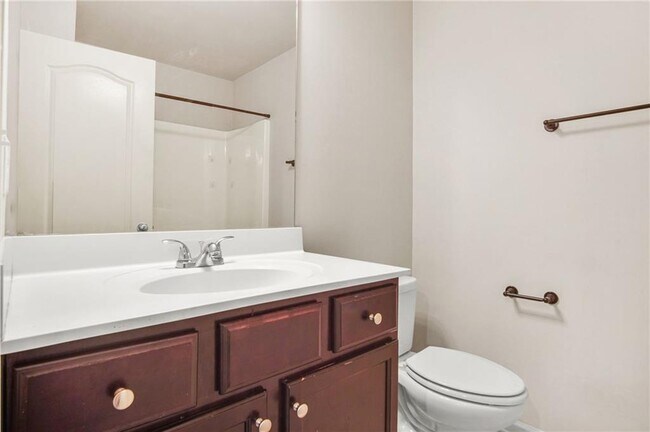 Building Photo - 1539 Creek Bend Ln NW