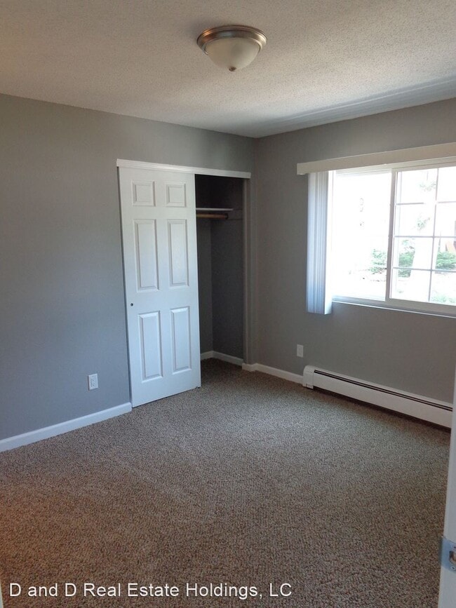 Building Photo - 285 Robins Rd