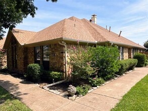 Building Photo - 2316 Arroyo Ct