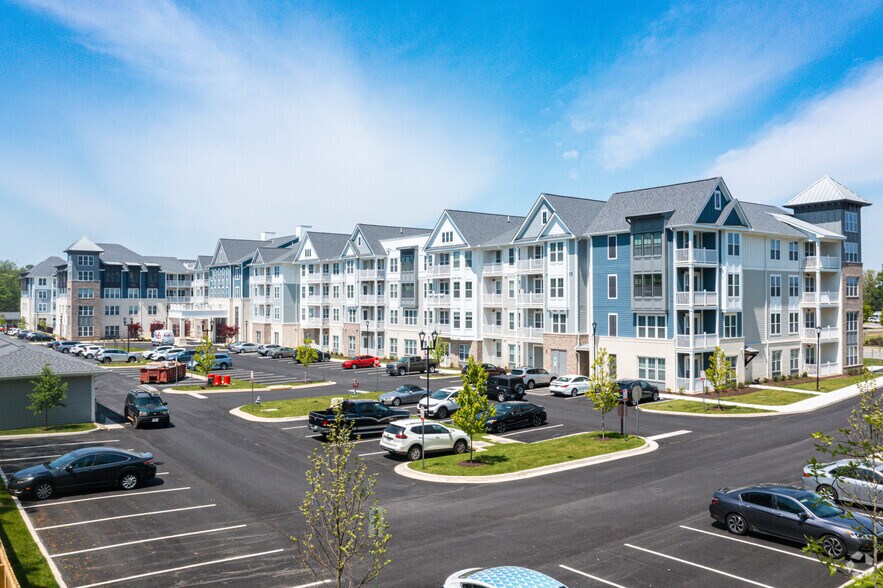 Primary Photo - Everleigh Short Pump 55+ Active Adult Apartment Homes