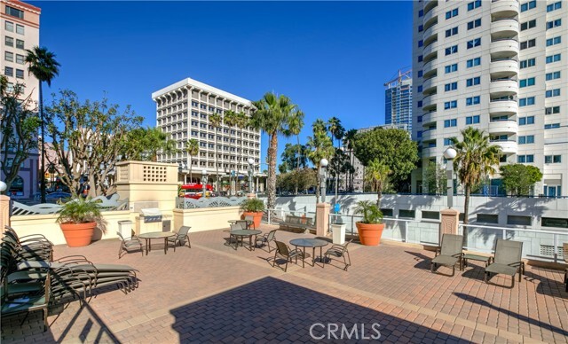 Building Photo - 388 E Ocean Blvd