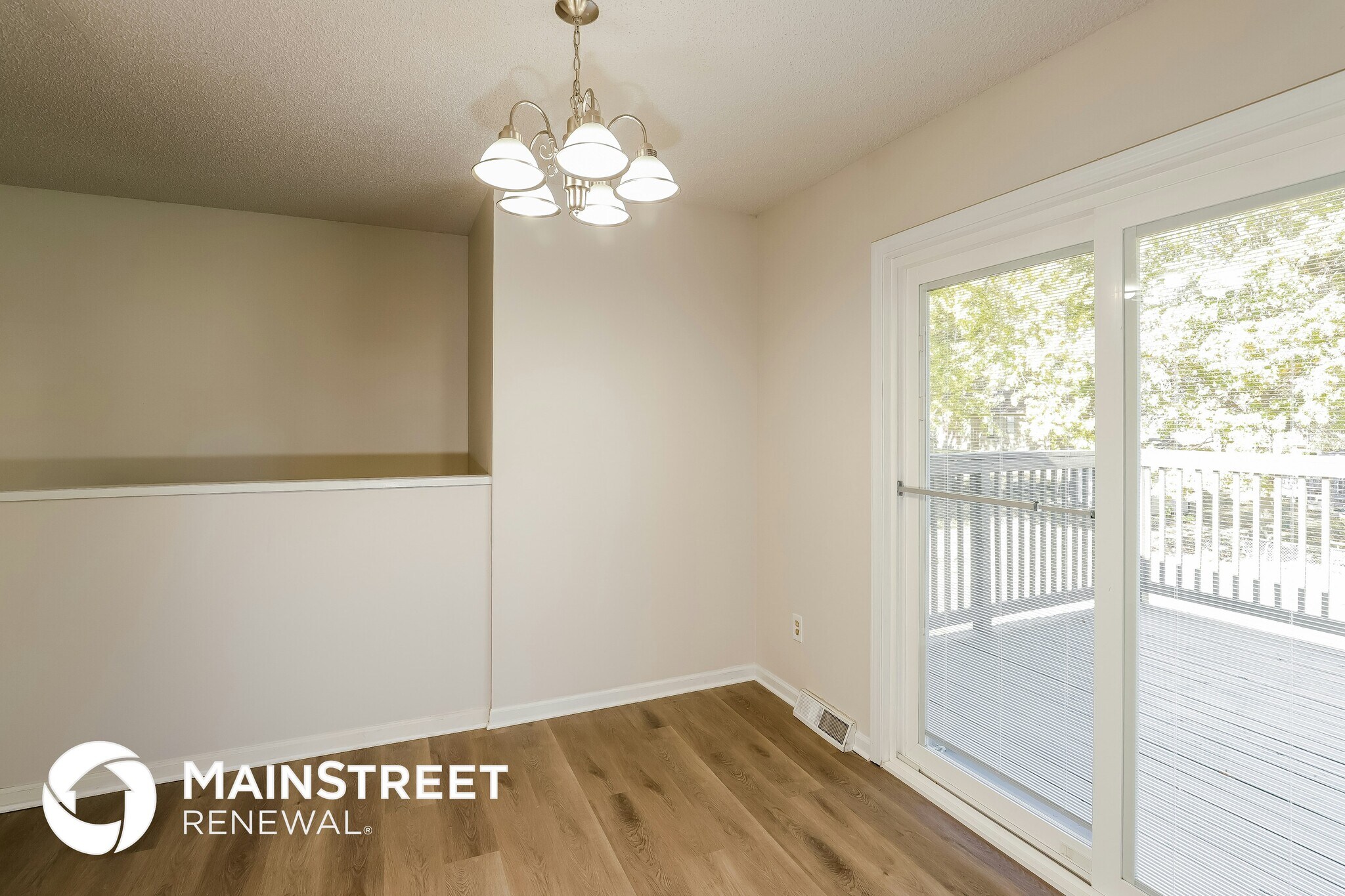 Building Photo - 1606 NE 112th Terr