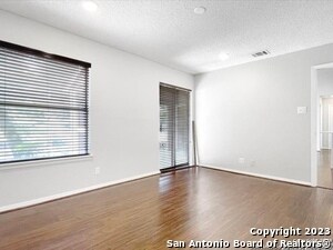 Building Photo - 11520 Huebner Rd