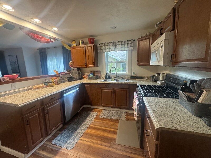 Building Photo - 1618 Sycamore St