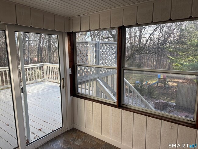 Building Photo - 480 Shelton Rd