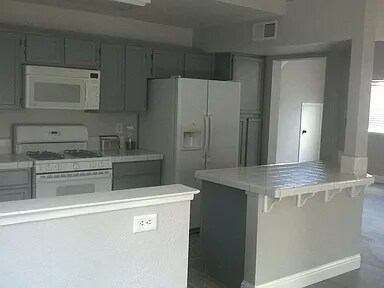 Building Photo - 4943 Wind Creek Dr