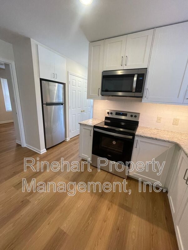 Building Photo - 1624 Pineburr Ln