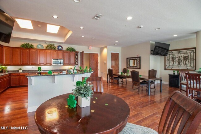 Building Photo - Beau View Condo - Coastal View for Miles