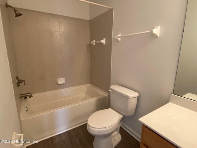 Building Photo - 1524 Fieldview Dr