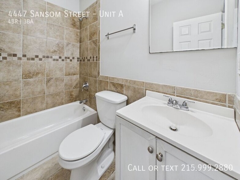 Building Photo - 4447 Sansom St
