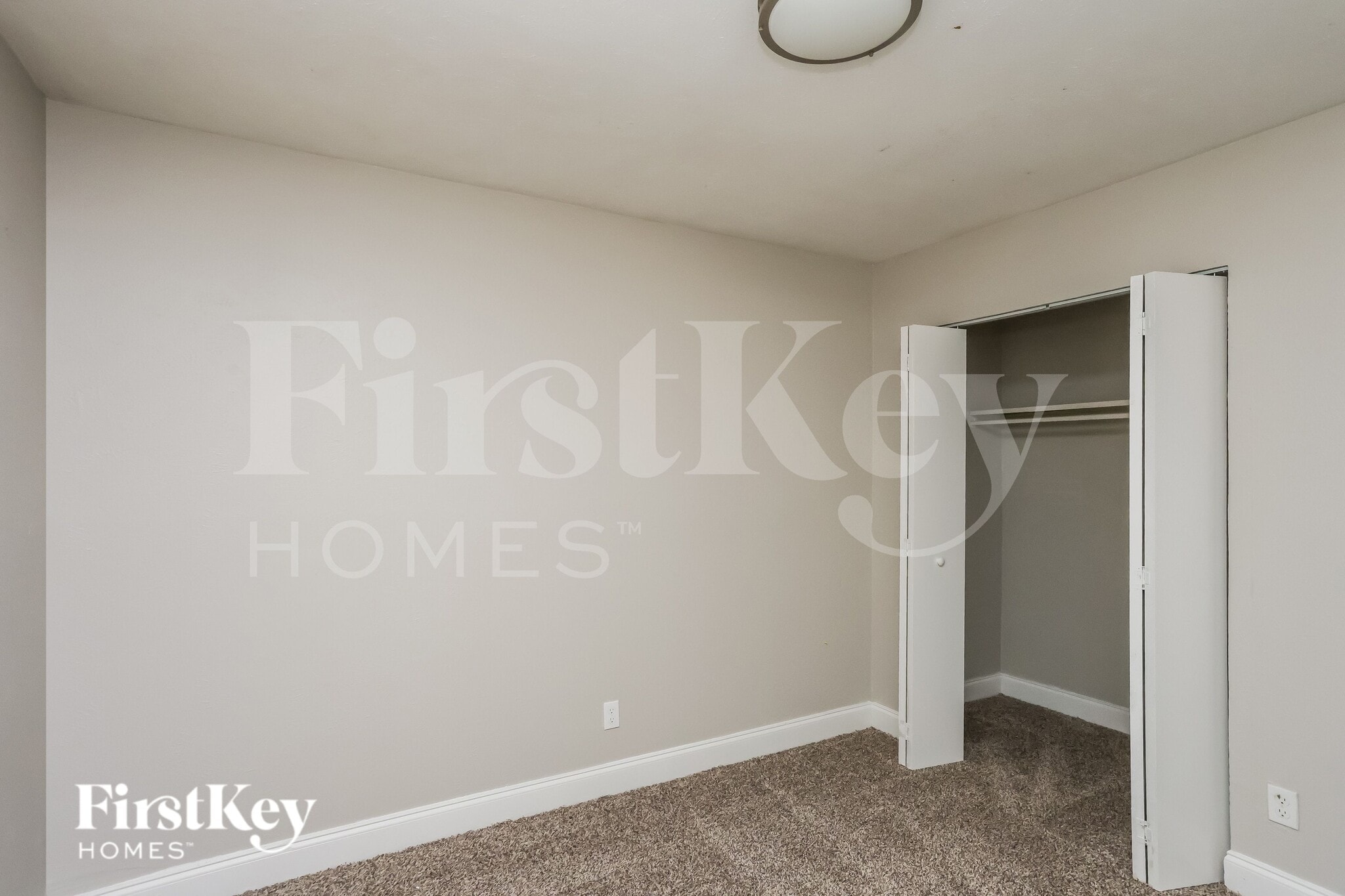 Building Photo - 6418 Briarknoll Dr