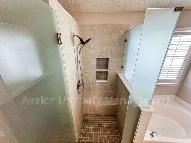 Building Photo - 1344 Treewood Trail