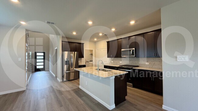 Building Photo - 529 Travine Dr