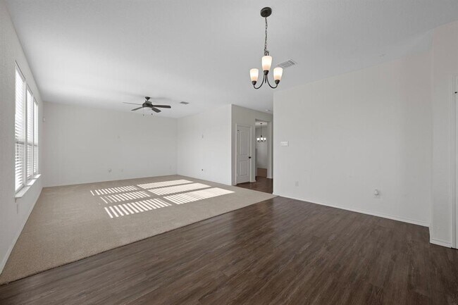 Building Photo - 6257 Mantalcino Dr