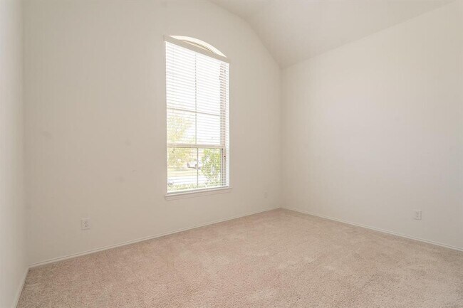 Building Photo - 30423 Agave Cir Ct