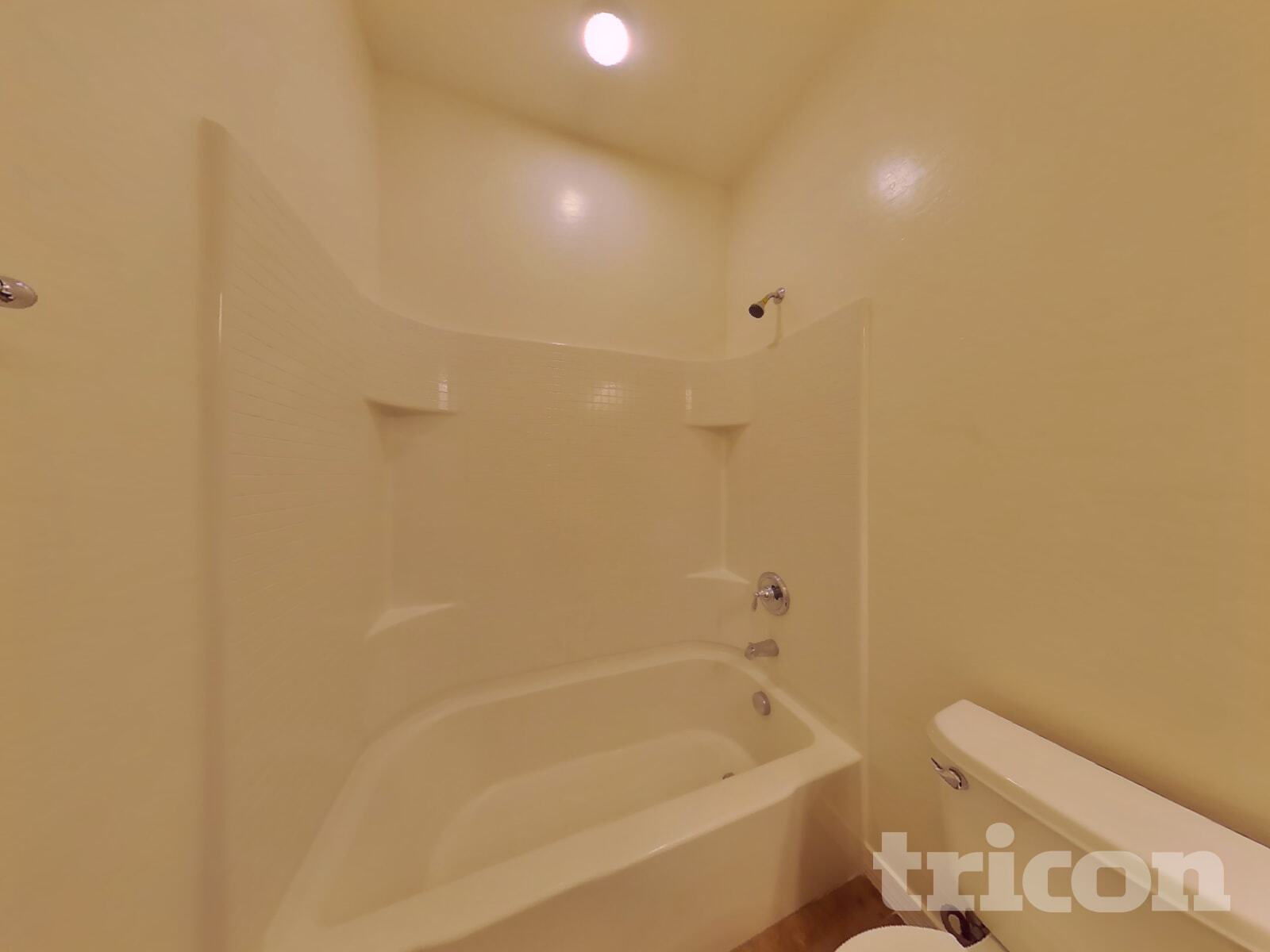 Building Photo - 723 W Dana Dr