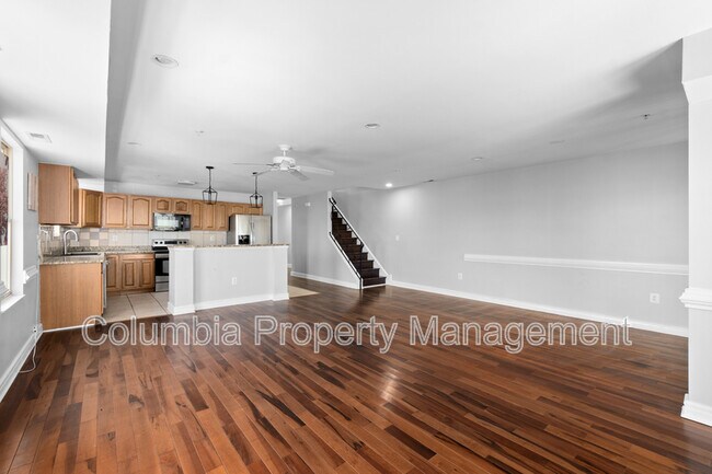 Building Photo - 1829 Providence St NE