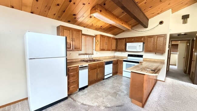 Building Photo - 25316 Marion Ridge Dr