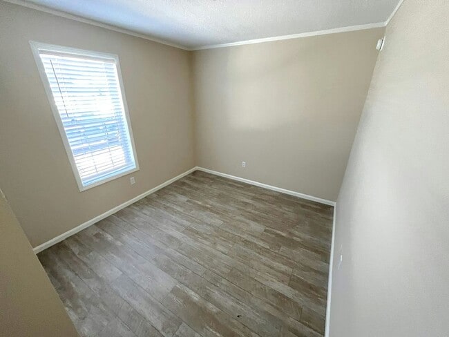 Building Photo - 5444 Ryegrass Ct