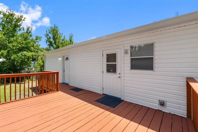 Building Photo - 6847 Woodsman Dr