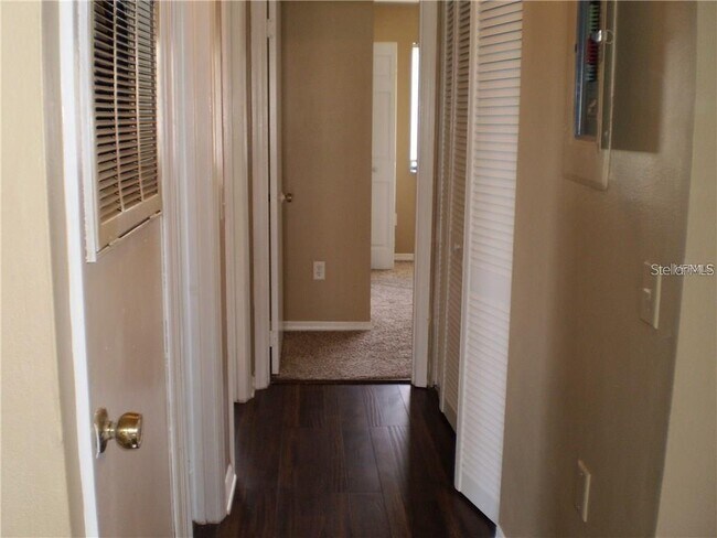 Building Photo - 120 McNeela Dr
