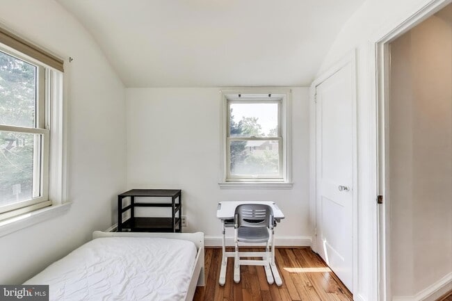 Building Photo - 4600 Jones Bridge Rd