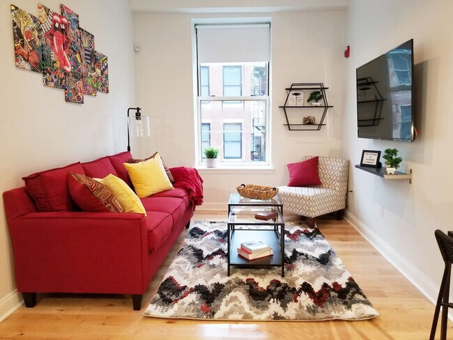 Building Photo - 248 Market St