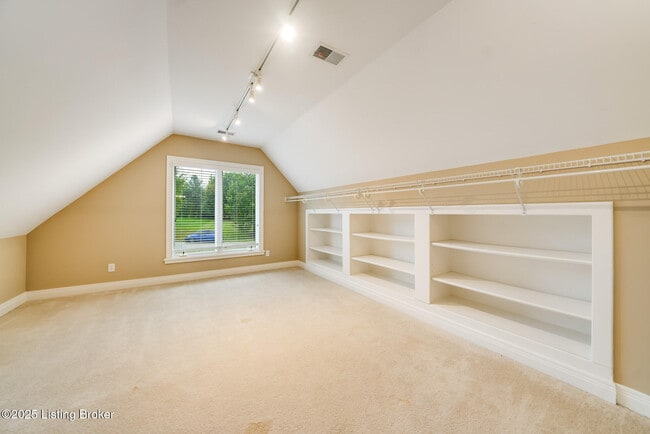 Building Photo - 12307 Ridgeview Dr