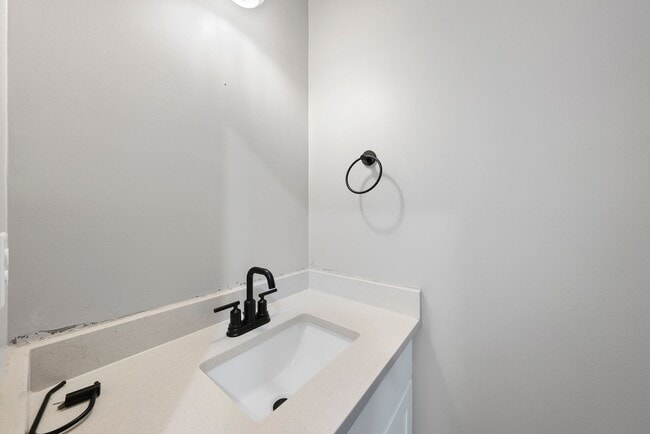 Building Photo - 2200-102 Millbank Village CT