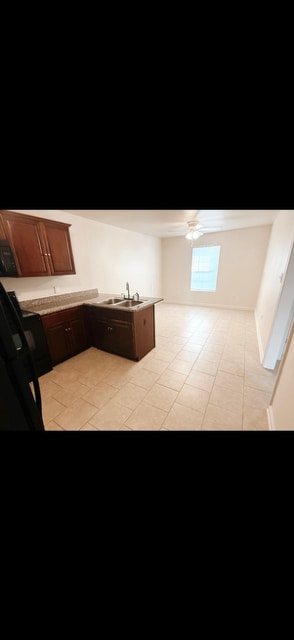 Building Photo - 1712 Ridgefield Ave