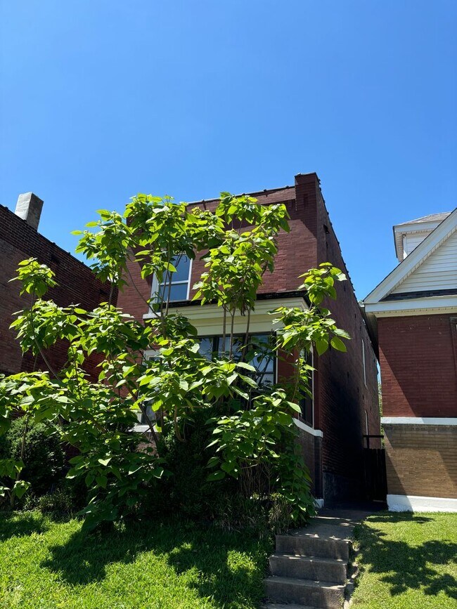 Building Photo - 4531 Louisiana Ave