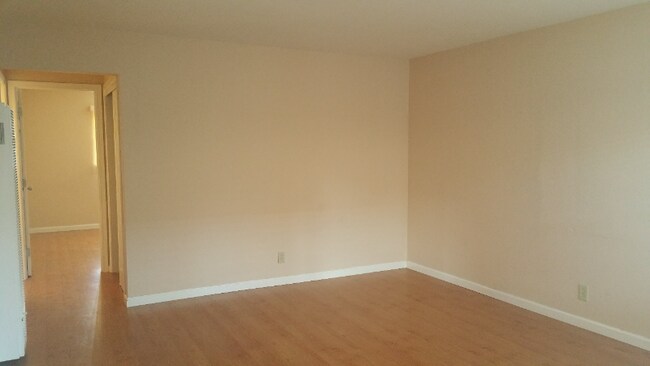 Building Photo - 1156 Ayala Dr