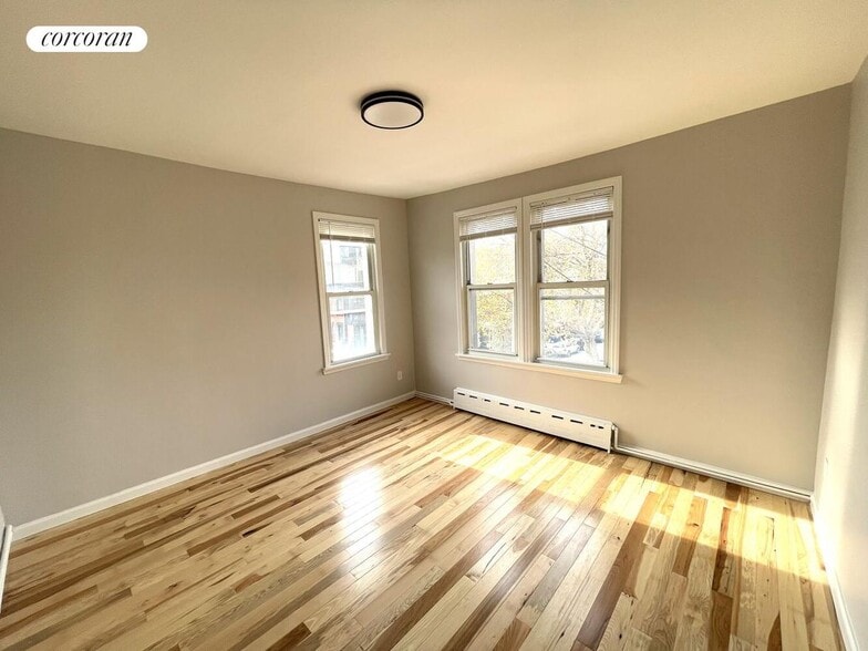 Primary Photo - 314 Humboldt St