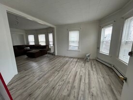 Building Photo - 93 Andover St