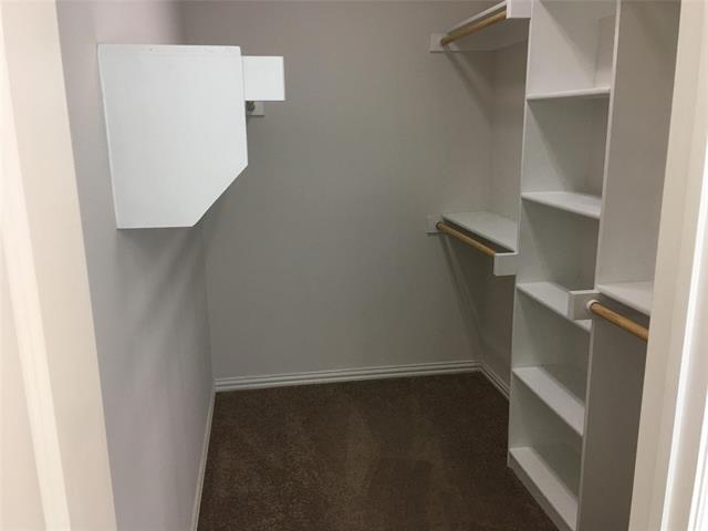 Building Photo - 316 Lead Creek Dr