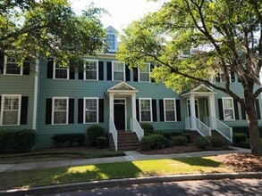 Building Photo - 4278 Avon Park Cir