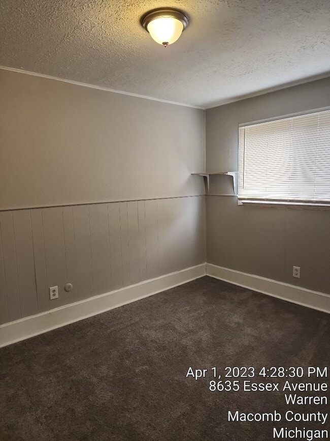 Building Photo - 8635 Essex Ave