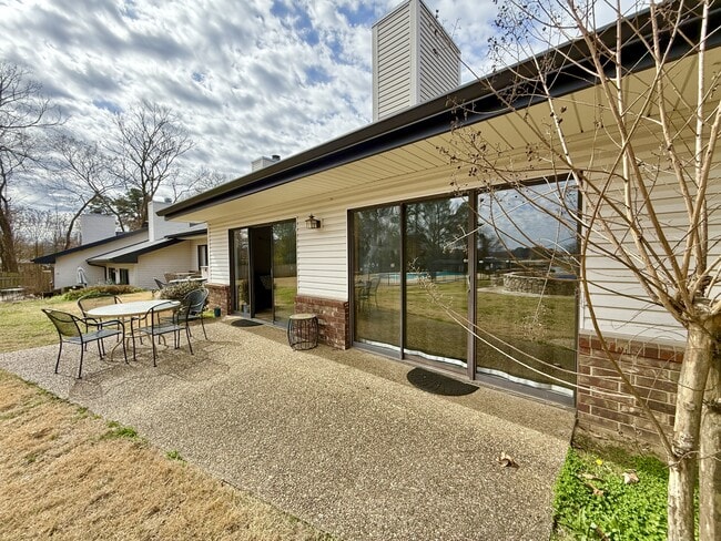 Building Photo - 5371 Central Ave