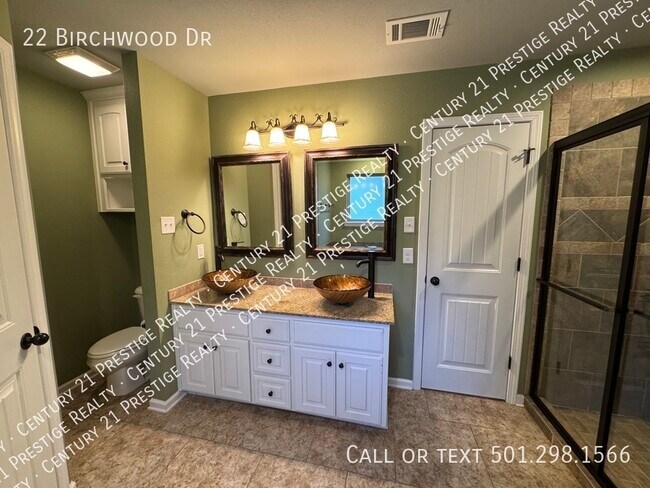 Building Photo - 22 Birchwood Dr