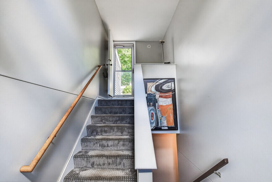 Stairway to Rooftop Deck - 220 2nd St NE