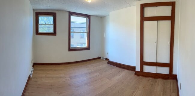 Building Photo - 1 Bedroom House Millvale