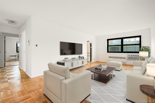 Building Photo - 94-30 60th Ave