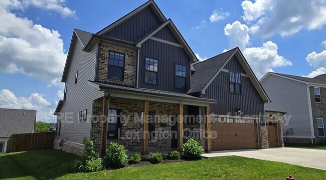 Building Photo - 728 Shaker Dr