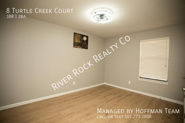 Building Photo - 8 Turtle Creek Ct