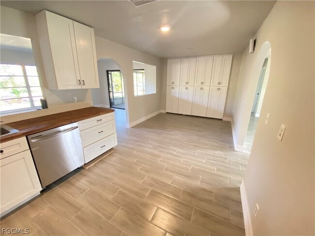 Building Photo - 17890 Leetana Rd