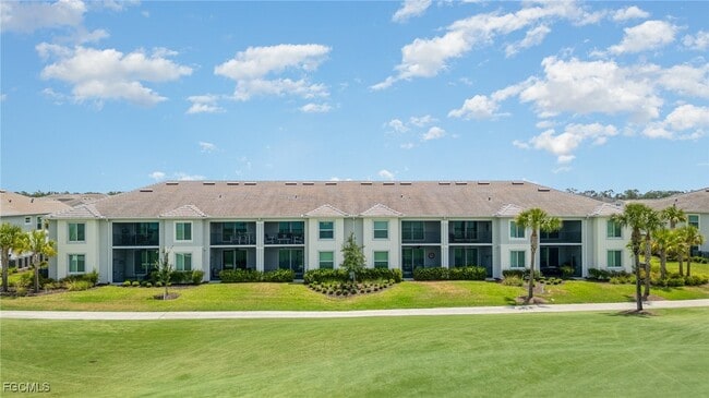 Building Photo - 15990 Grassland Ln